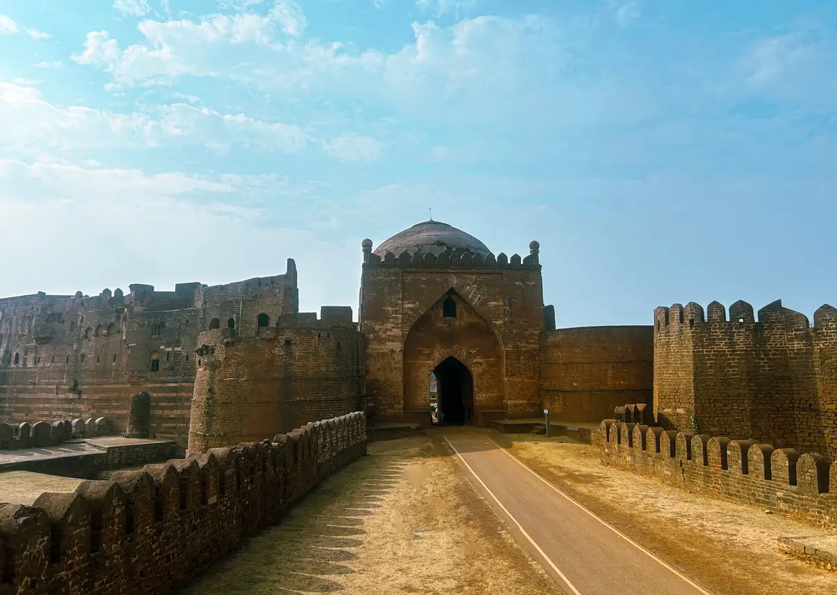 Gumbaz Darwaz Bidar Fort Karnataka